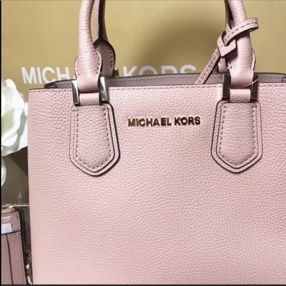 Michael Kors Purse Adele Zip Top Coin Pouch - Picture 6 of 7